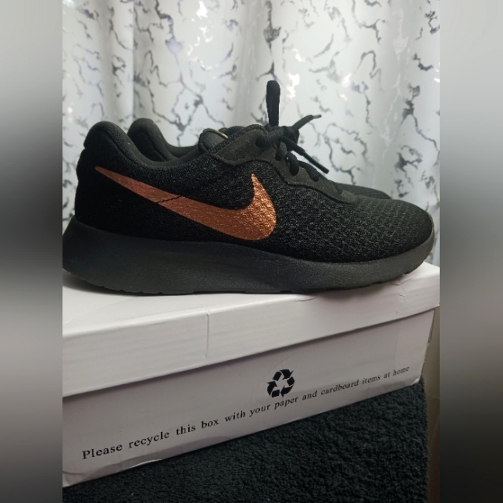 Nike Roshes